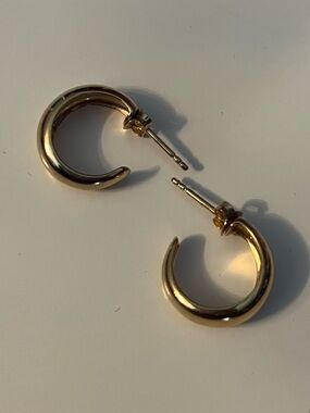 Mejuri Chunky Gold Vermeil Hoop Earrings